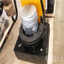  常州市順樂機(jī)械廠 普通合伙 主營 糖果包裝機(jī) 鈑金加工